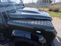 LAND ROVER DEFENDER 110