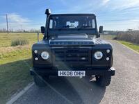 LAND ROVER DEFENDER 110