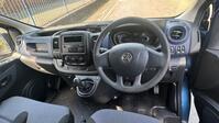 VAUXHALL VIVARO