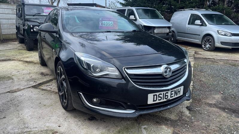 VAUXHALL INSIGNIA