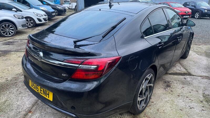 VAUXHALL INSIGNIA
