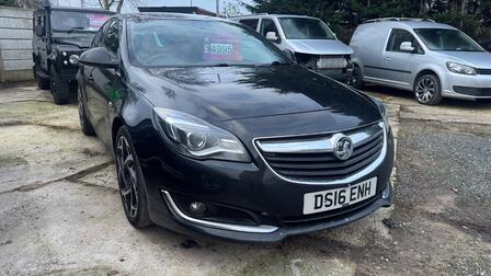 VAUXHALL INSIGNIA
