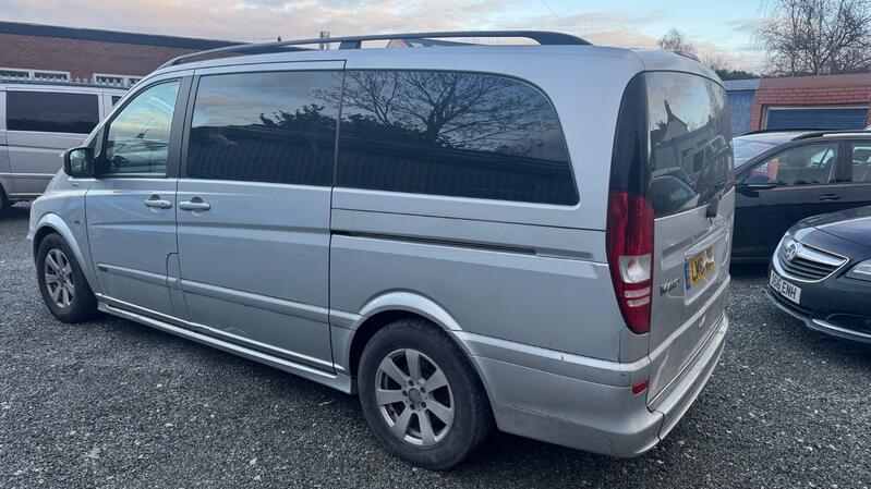 MERCEDES-BENZ VIANO